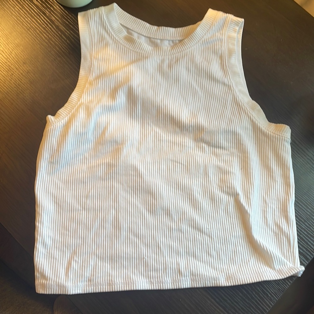 white tank